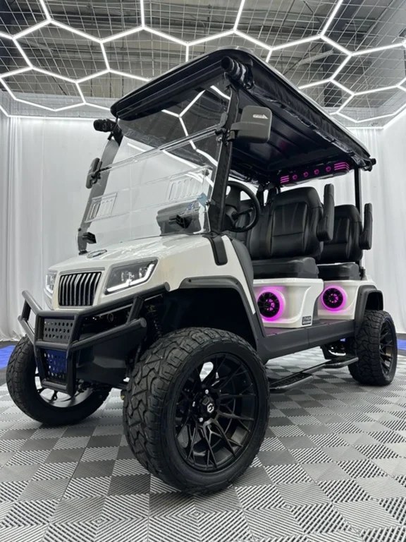 2027 Evolution D5 Maverick photo 2