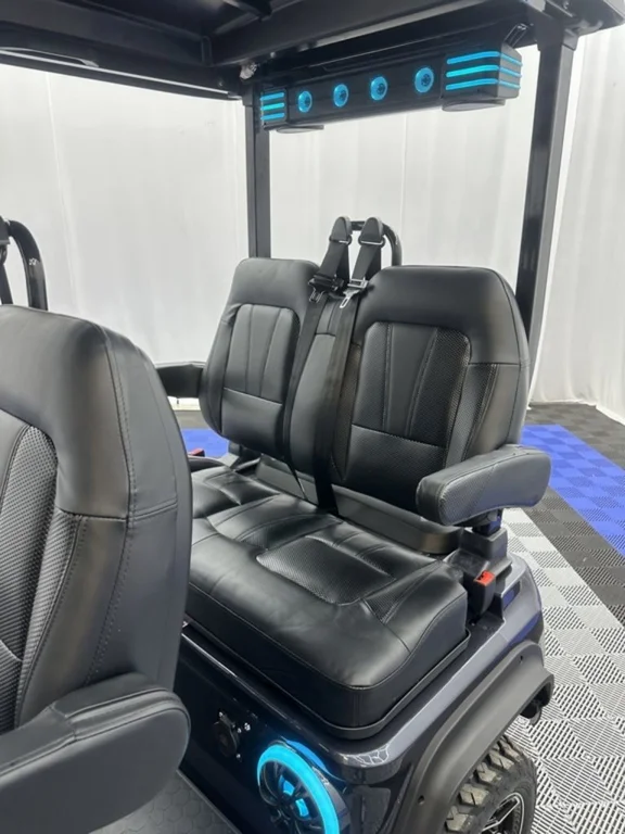 2027 Evolution D5 Maverick photo 9