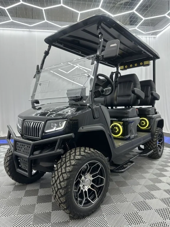 2027 Evolution D5 Maverick photo 2