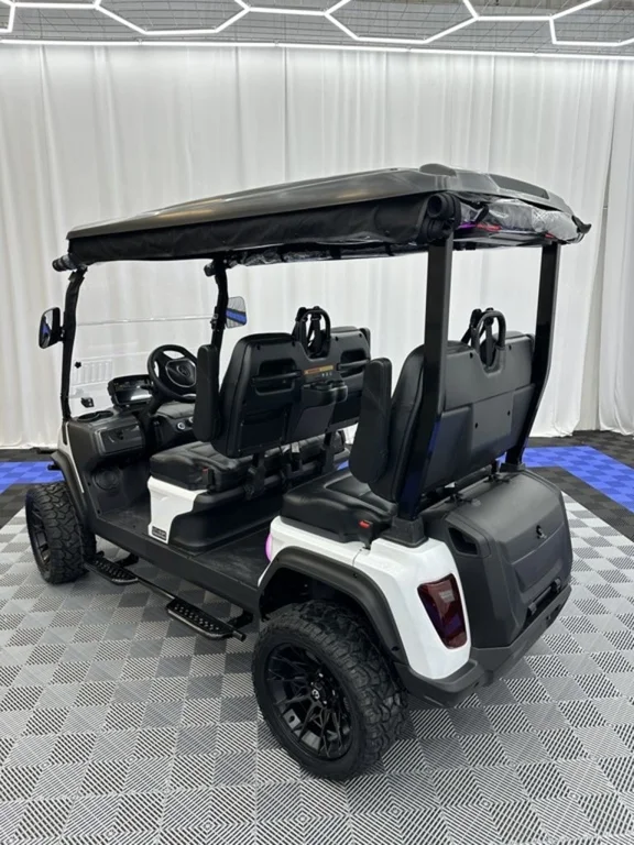 2027 Evolution D5 Maverick photo 7