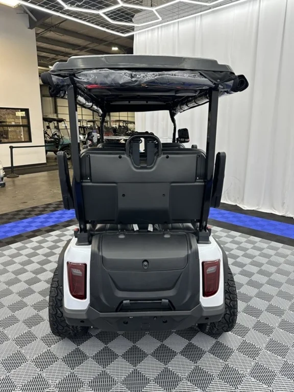 2027 Evolution D5 Maverick photo 8
