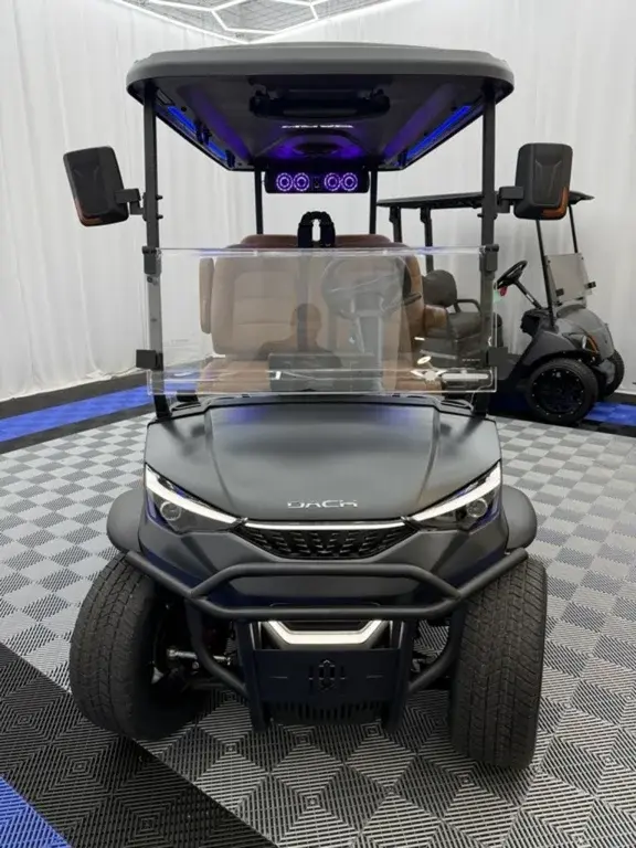 2027 DACH Apollo photo 10