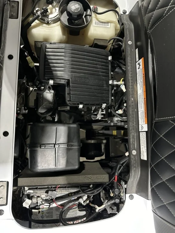 2021 Yamaha Drive2 QuieTech EFI photo 9