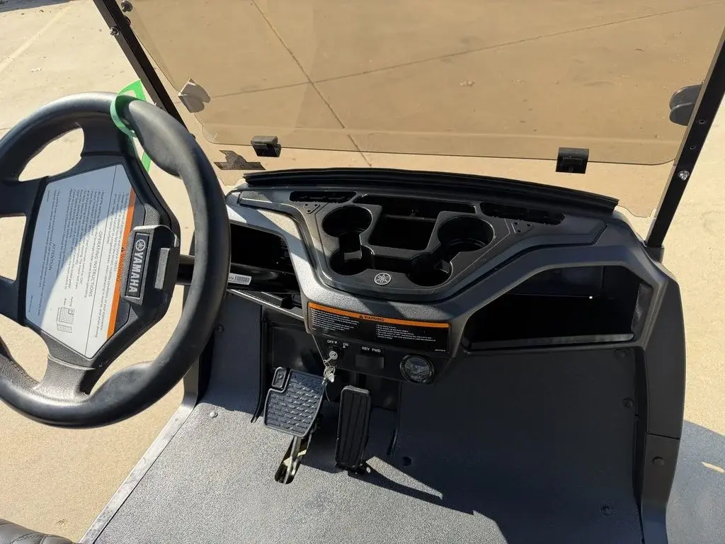 2023 Yamaha Drive2 photo 9