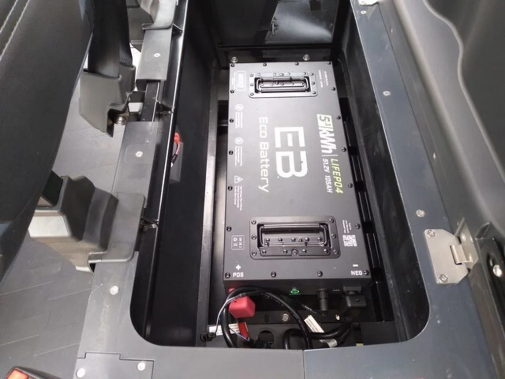 2026 Epic Carts E40FX photo 11