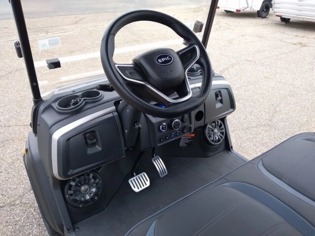 2026 Epic Carts E40FX photo 15