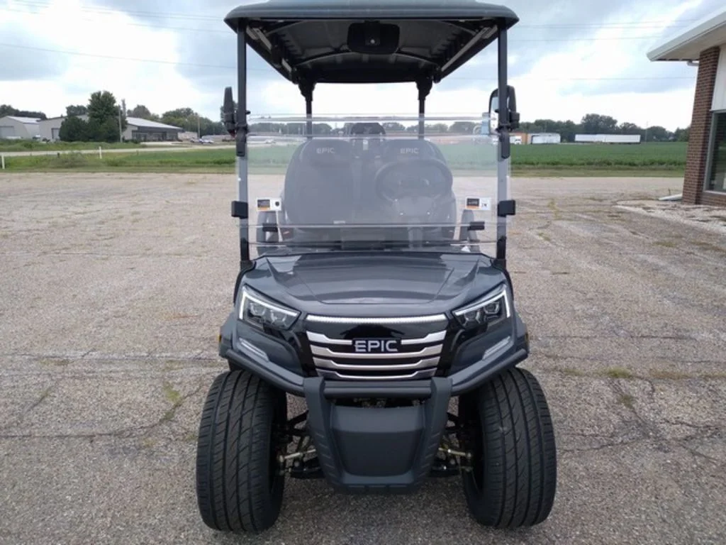 2026 Epic Carts E40FX photo 2