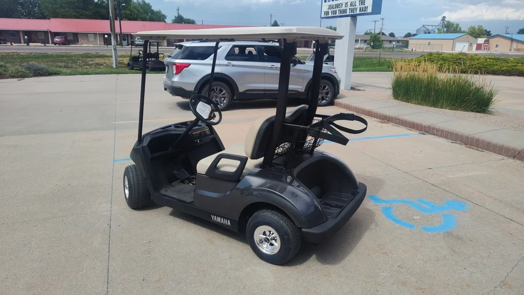 2020 Yamaha AFI Golf Car photo 3