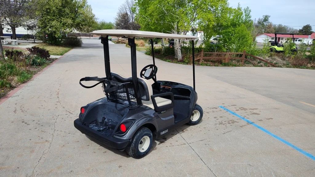 2021 Yamaha QuieTech Golf Car photo 5