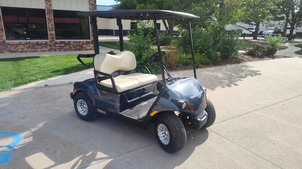 2027 Yamaha Quietech PTV Golf Car photo 7