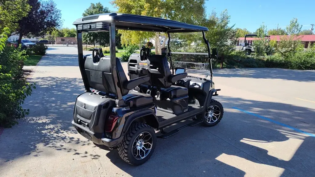 2027 Evolution D5 Maverick photo 5