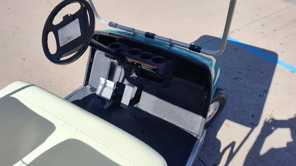 1997 Yamaha G16A Golf Car photo 8