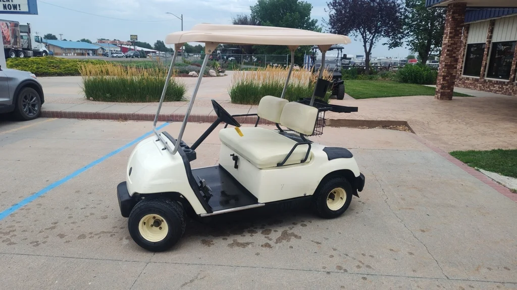 2005 Yamaha G22A Golf Car photo 2