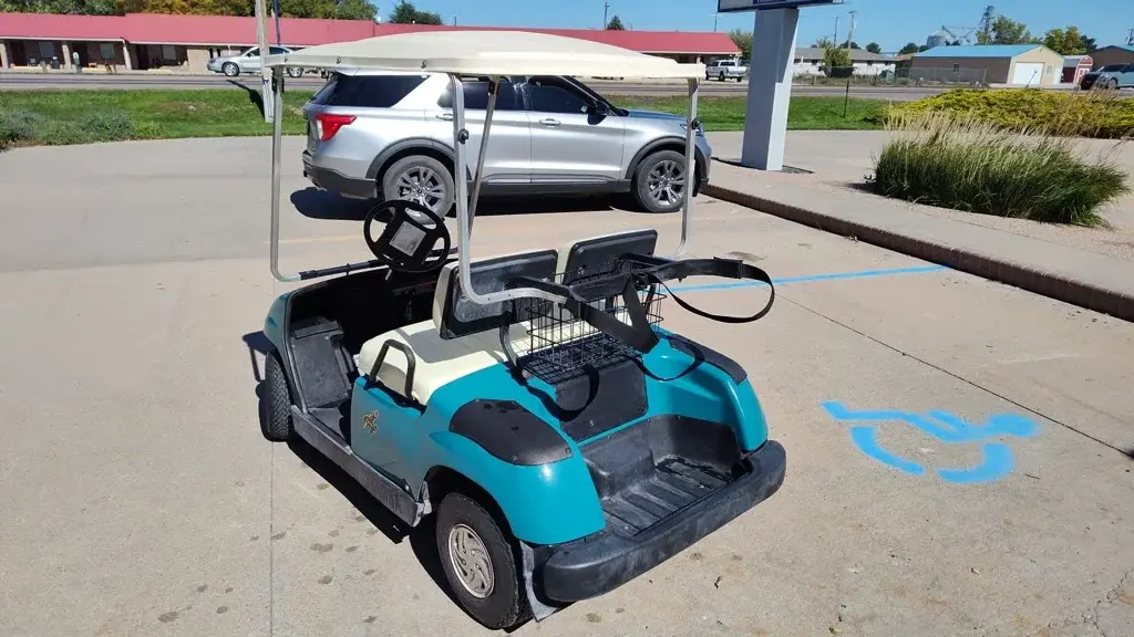 1997 Yamaha G16A Golf Car photo 3