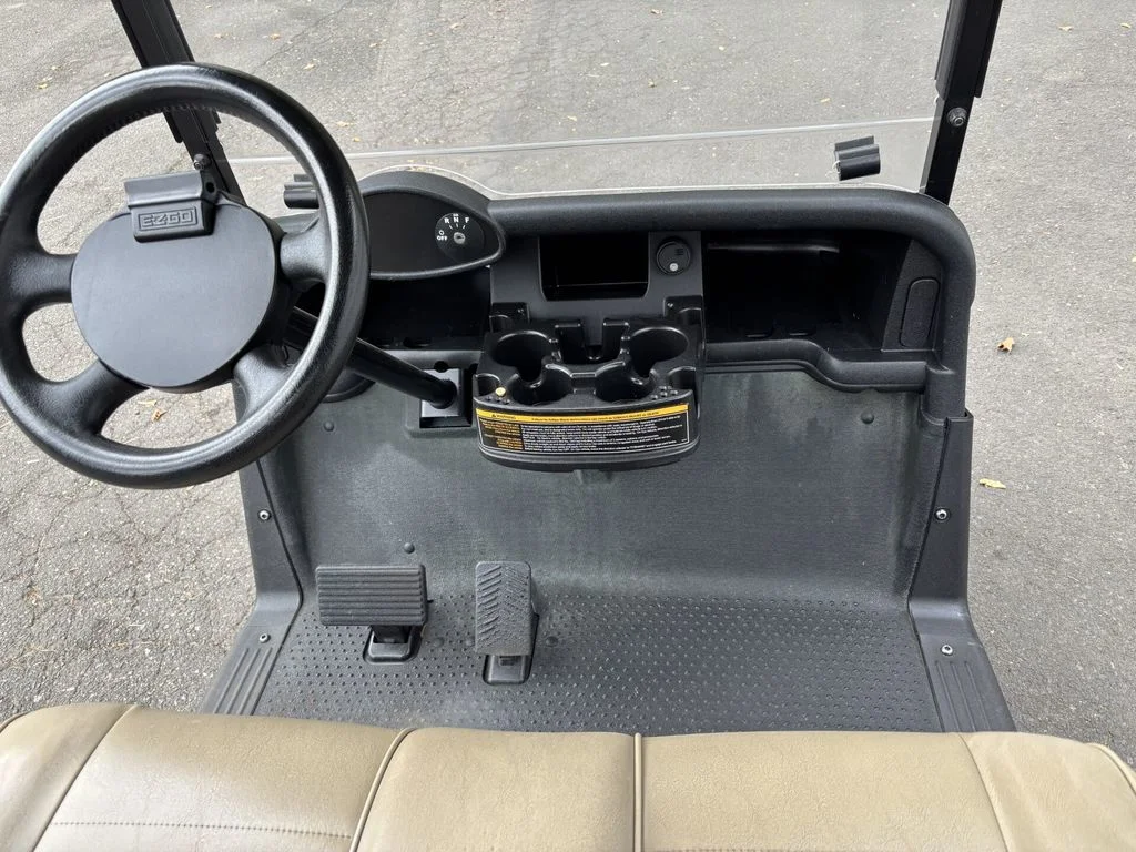 2020 E-Z-GO RXV ELiTE Lithium photo 4