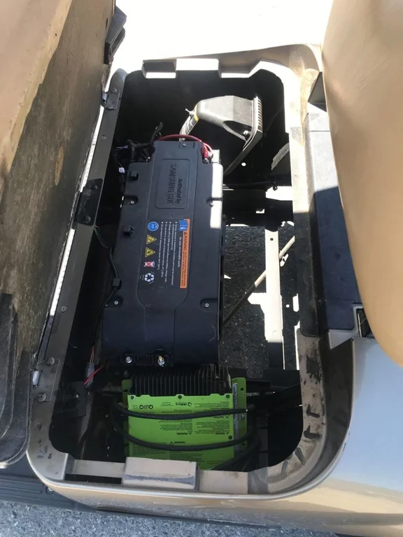 2020 E-Z-GO TXT ELiTE Lithium photo 5