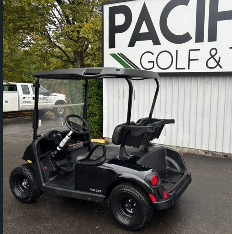 2023 E-Z-GO RXV VALOR ELECTRIC photo 5