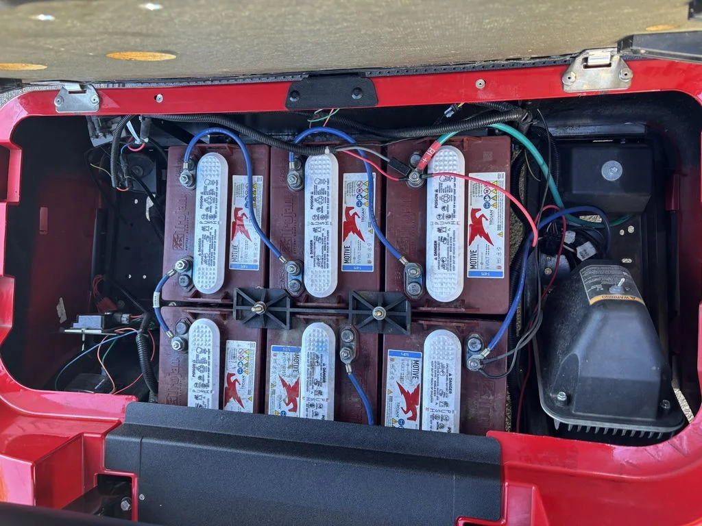 2022 E-Z-GO TXT VALOR ELECTRIC photo 5