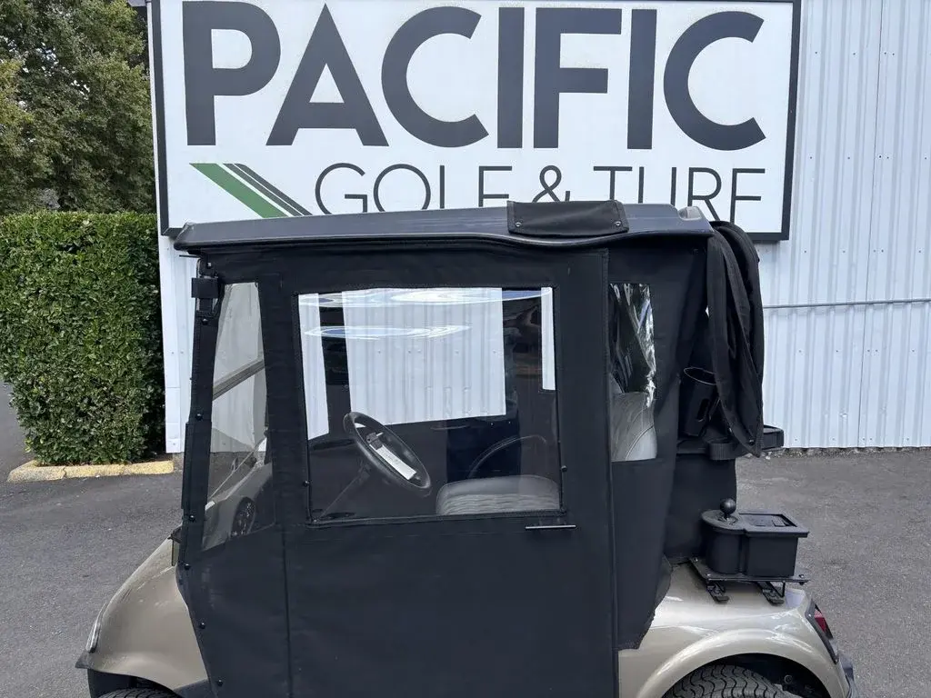 2020 E-Z-GO RXV ELiTE Lithium photo 1