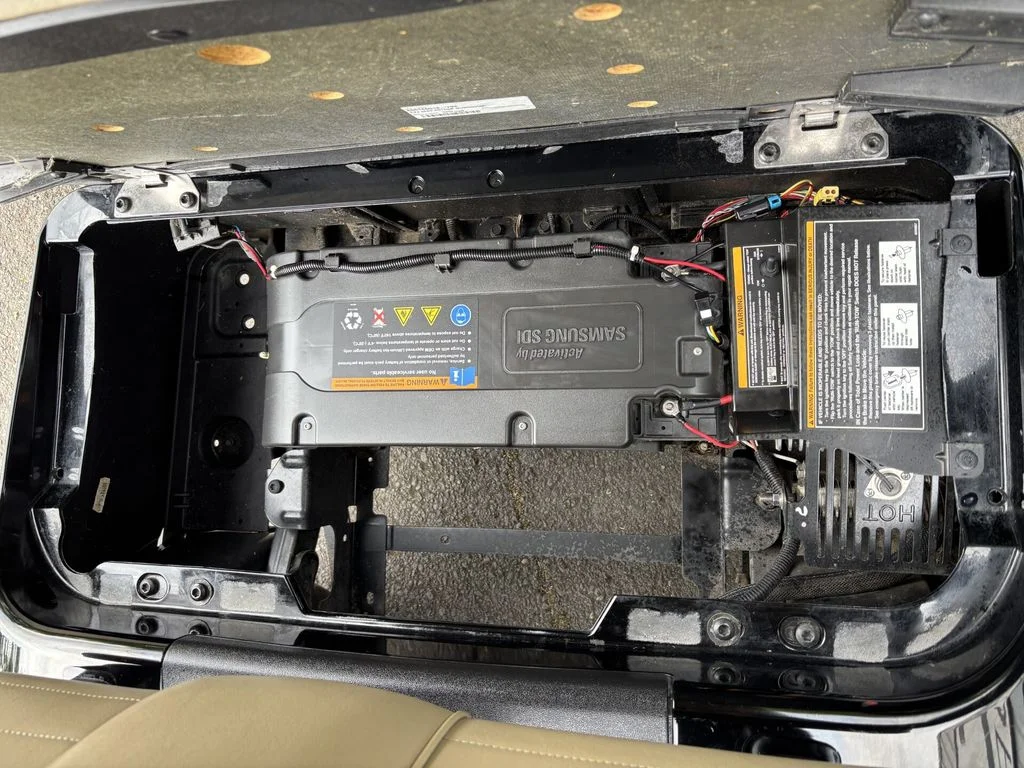 2020 E-Z-GO RXV ELiTE Lithium photo 5