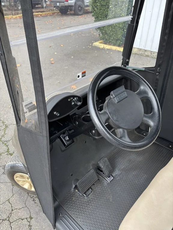 2020 E-Z-GO RXV ELiTE Lithium photo 5