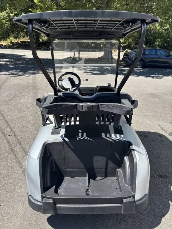 2026 E-Z-GO Freedom ELiTE Lithium photo 3