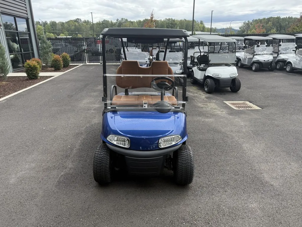 2021 E-Z-GO RXV photo 2