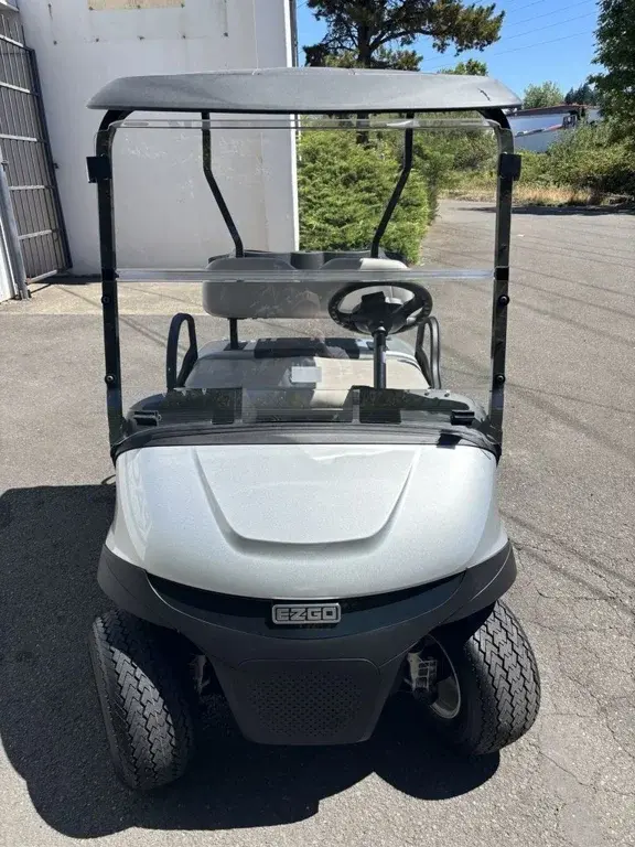 2026 E-Z-GO Freedom ELiTE Lithium photo 2