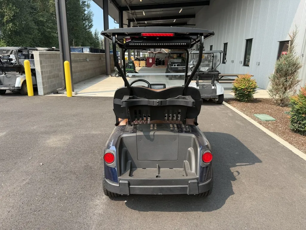 2026 E-Z-GO Freedom photo 3