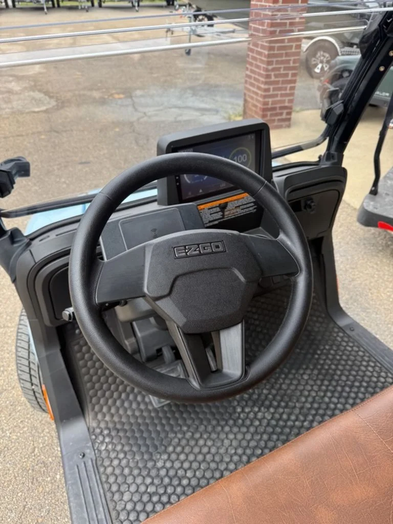 2027 E-Z-GO Liberty photo 14