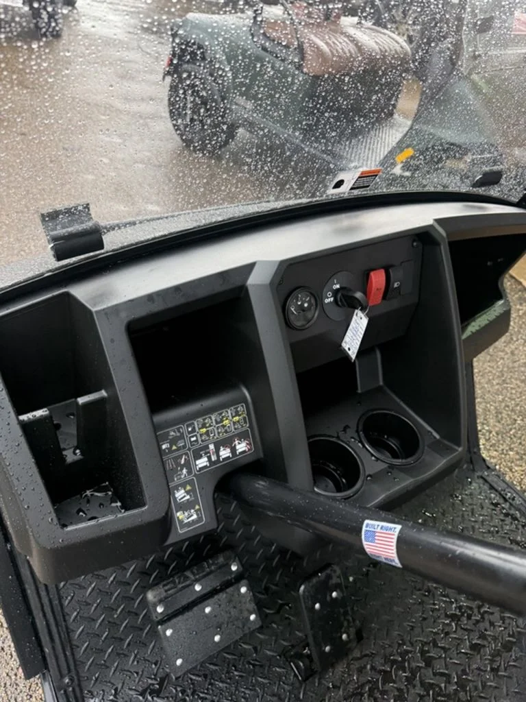 2027 Cushman Hauler 800 photo 11
