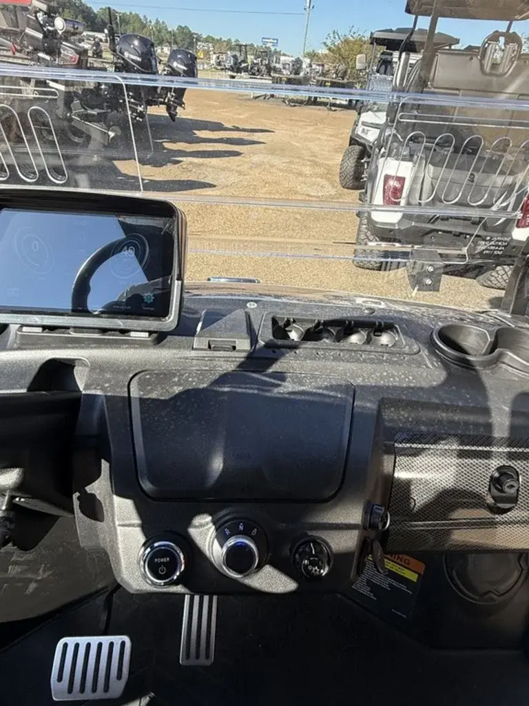 2026 Evolution D5 Maverick photo 12