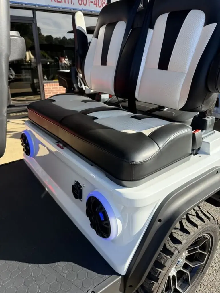 2026 Evolution D5 Maverick photo 10