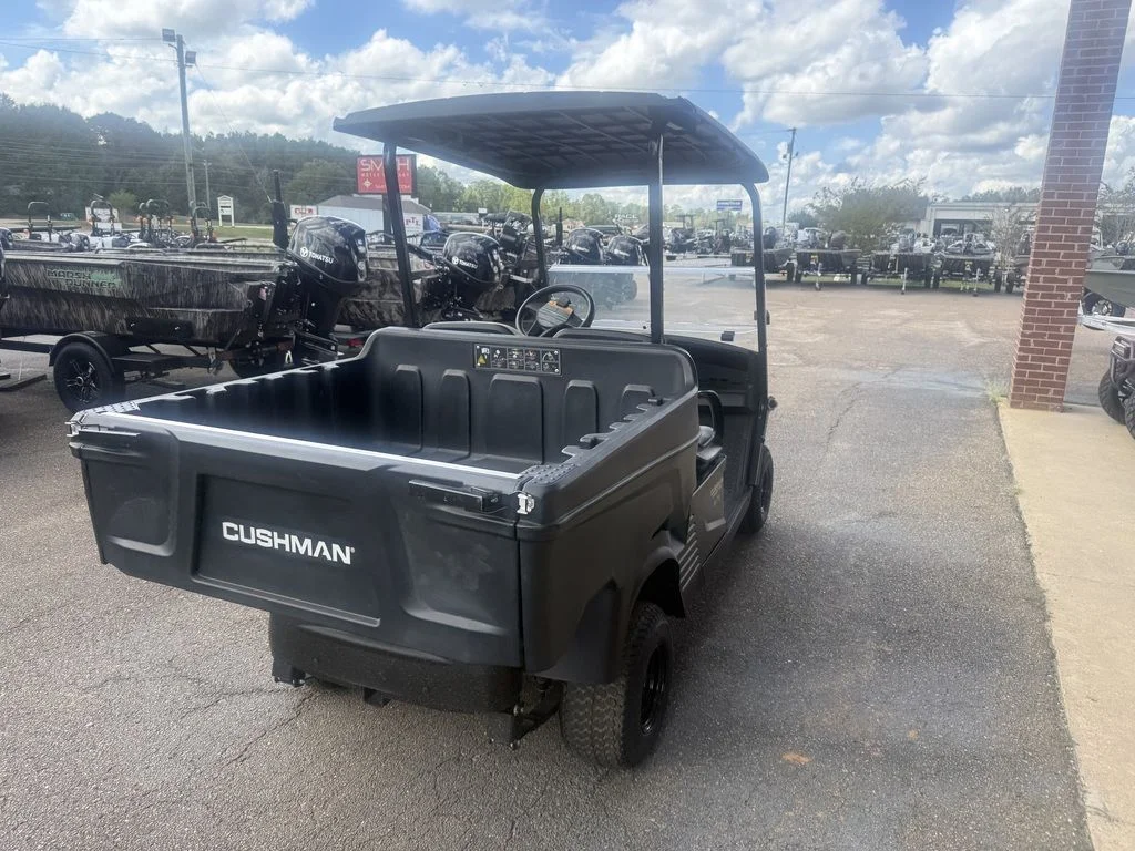 2026 Cushman Hauler PRO photo 9