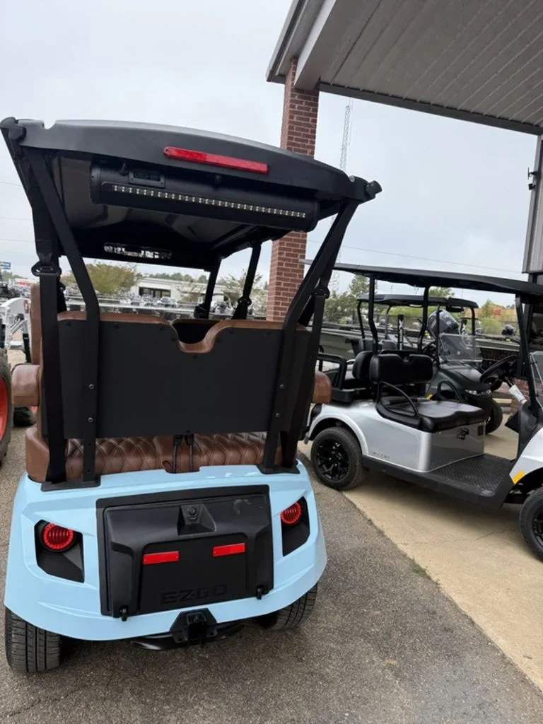 2027 E-Z-GO Liberty photo 8
