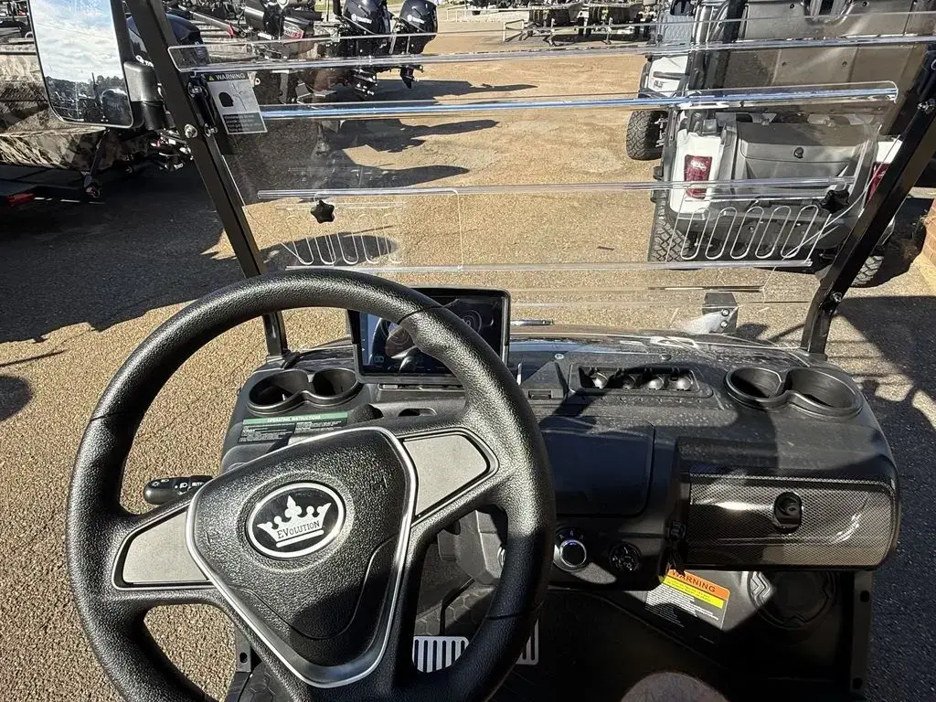 2026 Evolution D5 Maverick photo 14