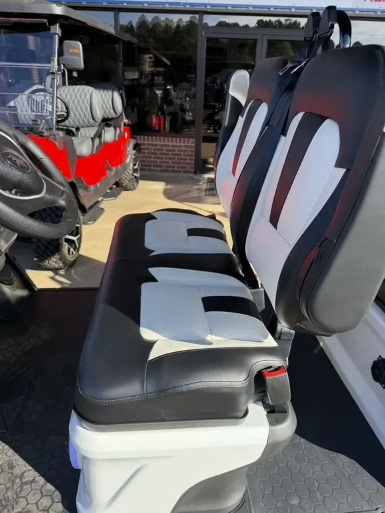 2026 Evolution D5 Maverick photo 12