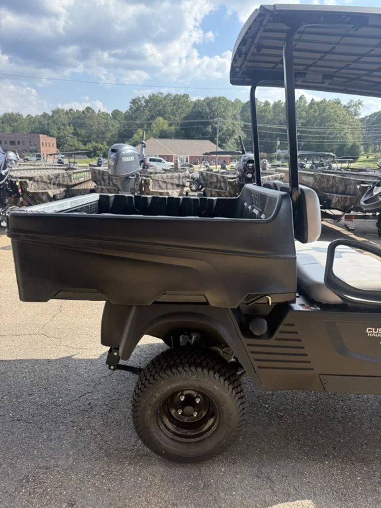 2027 Cushman Hauler photo 8