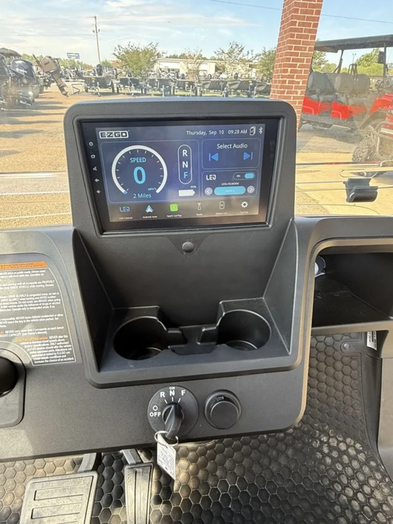 2027 E-Z-GO RXV photo 14
