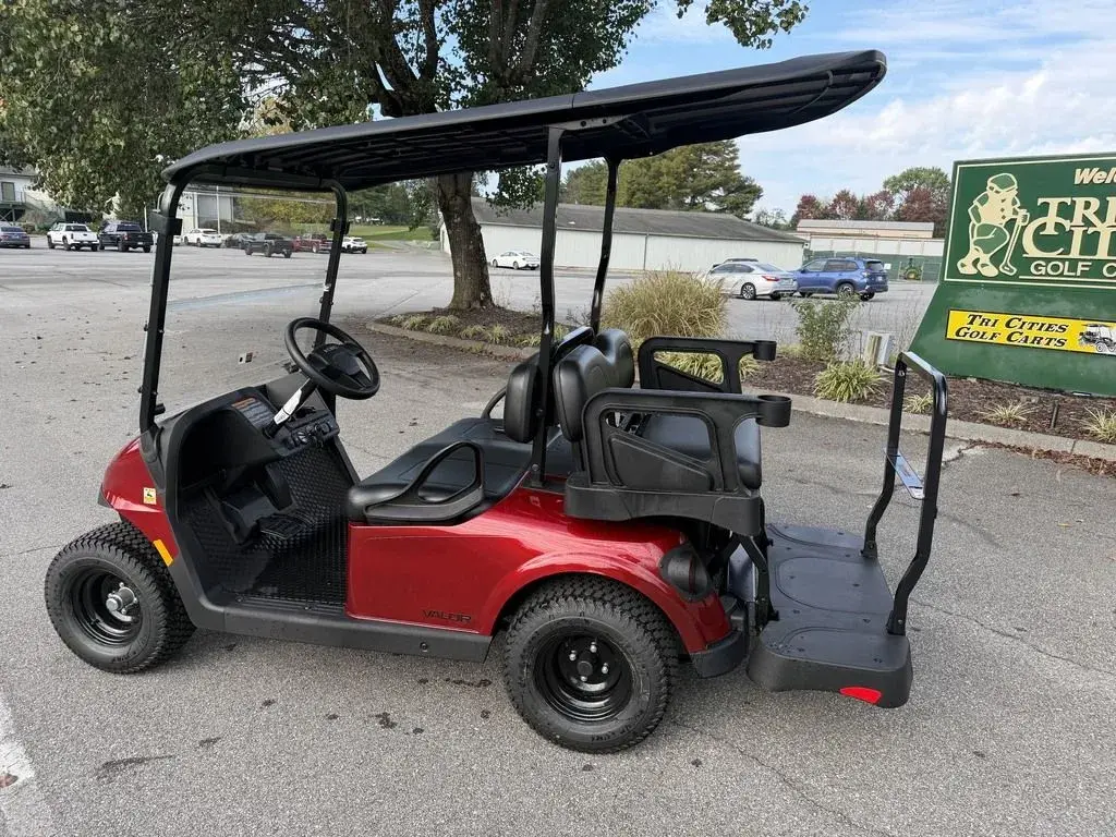 2027 E-Z-GO RXV 4 Valor S 48V Inferno Red photo 2