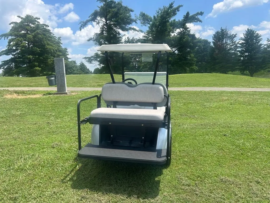 2021 E-Z-GO RXV ELiTE Lithium photo 4