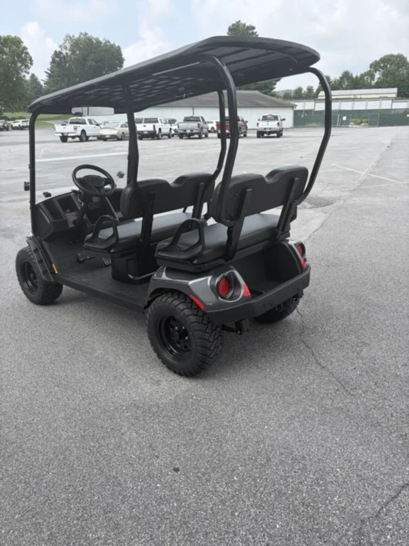 2026 E-Z-GO Liberty photo 3