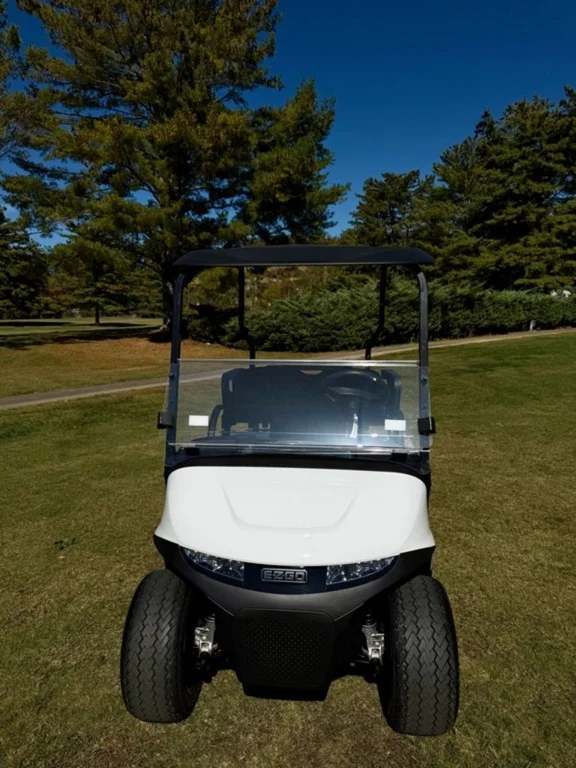 2026 E-Z-GO RXV 4 Valor S + EX1 Sport Bright White photo 3