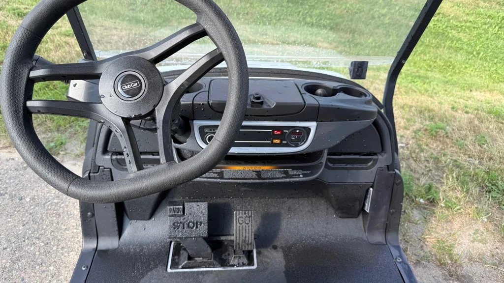 2027 Club Car Onward 6 Passenger photo 5