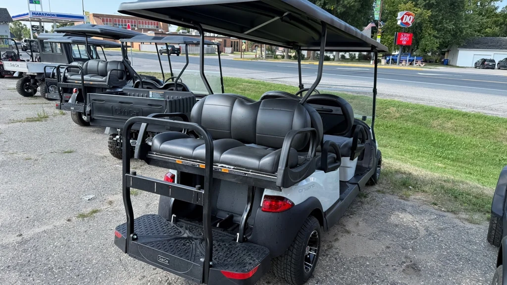 2027 Club Car Onward 6 Passenger photo 3