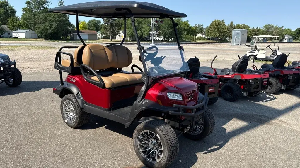 2027 Club Car Onward photo 1