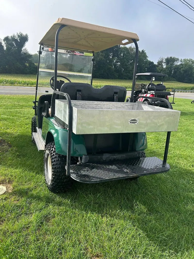 1999 E-Z-GO TXT photo 5