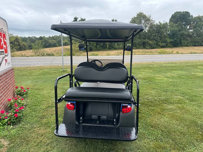 2018 Club Car Precedent Gas photo 4