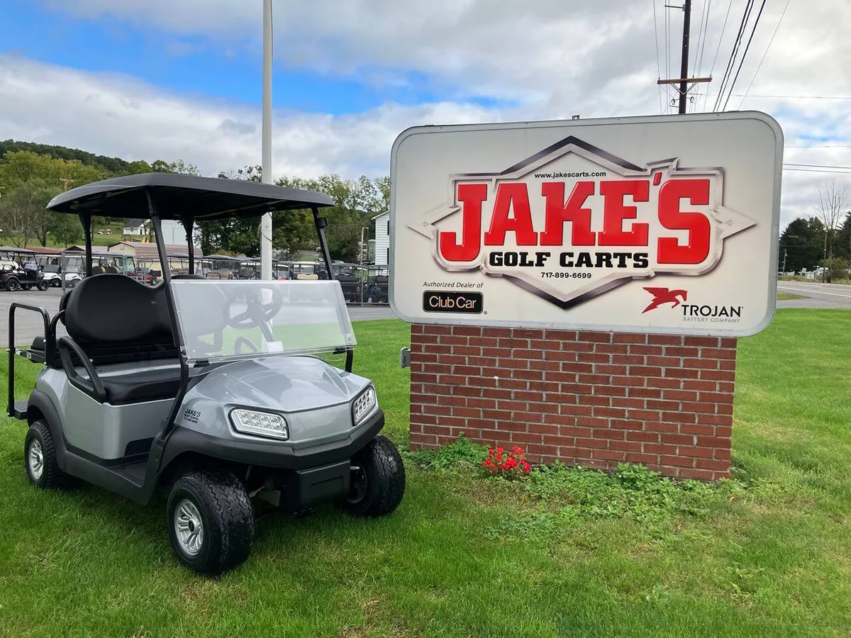 2015 Club Car Precedent Gas photo 1