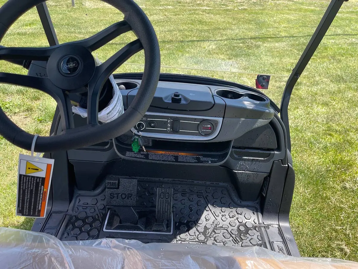 2027 Club Car Onward photo 9